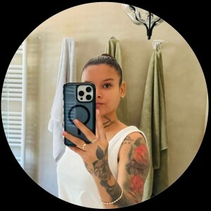 AmberRouge_ Amber Pic 3