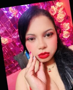 Viky_laconsentida MY LIPS WANT YOURS টি ছবি