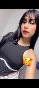 triana-hot18 Public Pic