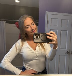 mooviebaby Public Pic 2