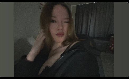 aloreana: Public ( 3 фото)