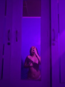 Urnewgorl277 Public Pic 2