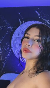 Abigail-Cowem Public Fotka