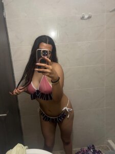 Alix_Rousses21 Vacations Pic 5