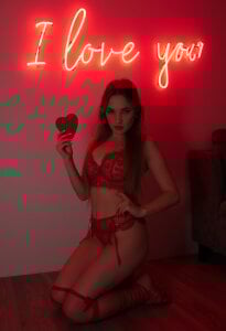 JulieLupo Burn It Up 🔥🧨 صورة واحدة|JulieLupo Burn It Up 🔥🧨 صورتان|JulieLupo Burn It Up 🔥🧨  2 صور|JulieLupo Burn It Up 🔥🧨  2 صورة