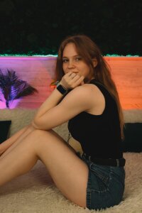 nika_tinsy Public Pic