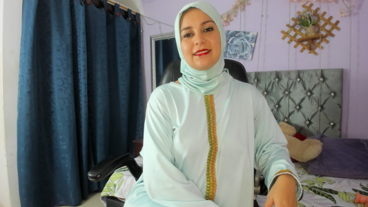 Zdjęcia BadraSaadi Every second here with me the temperature rises.: 