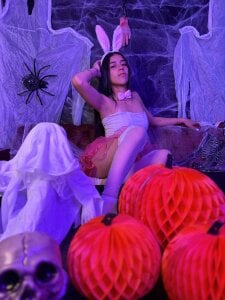 DanielaMonroe “Salté directo a tus fantasías…” 😈✨ Gambar 2