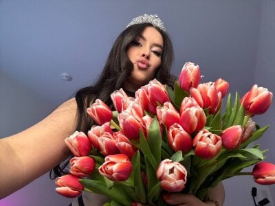 TrishaWinslet_ Happy International Women’s Day 🎀🌷💐 Billede 4