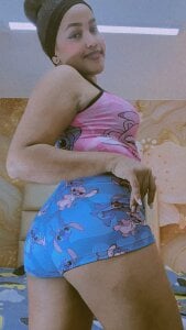 come and find out what's in my room de NahomiWalker_ Foto 4