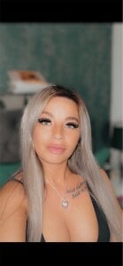 UKBlondeTemptress Public Pic