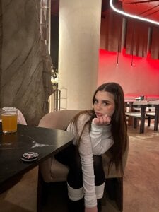 LauraHansil I'm sure gatherings at the bar are a place for great conversations😘 Foto