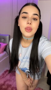 ZuriSaint Little Stitch Poză