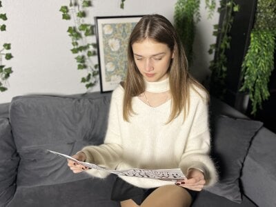 NikiCardle Public Pic 9