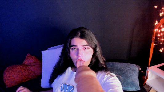 aikyra_darkcute casual Pic 2