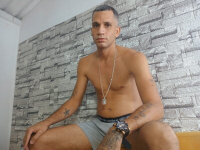 danisegura Public Pic 5