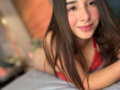 Good girl de Elaraa  2 Imagens