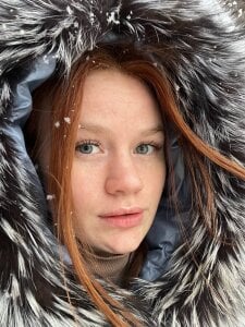 KarlynGow Sweet Temptation Pic