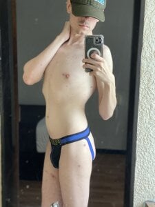 SluttyKarim97 SluttyKarim97 Pic 5