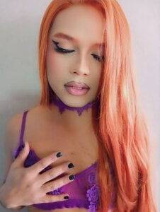 Star-Fire your favorite redhead Pic 3
