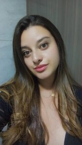 Ana_Velvet_ Public Kuva 3