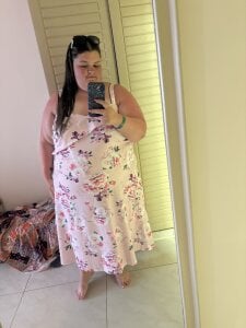 Curvy_Geordie_LouiseX Holiday Snaps Pic 8