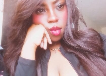 Charlotte_miles Public Hình 2