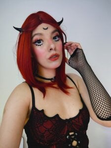 VesperVelvet Sexy girl 😈🖤 Pic 2