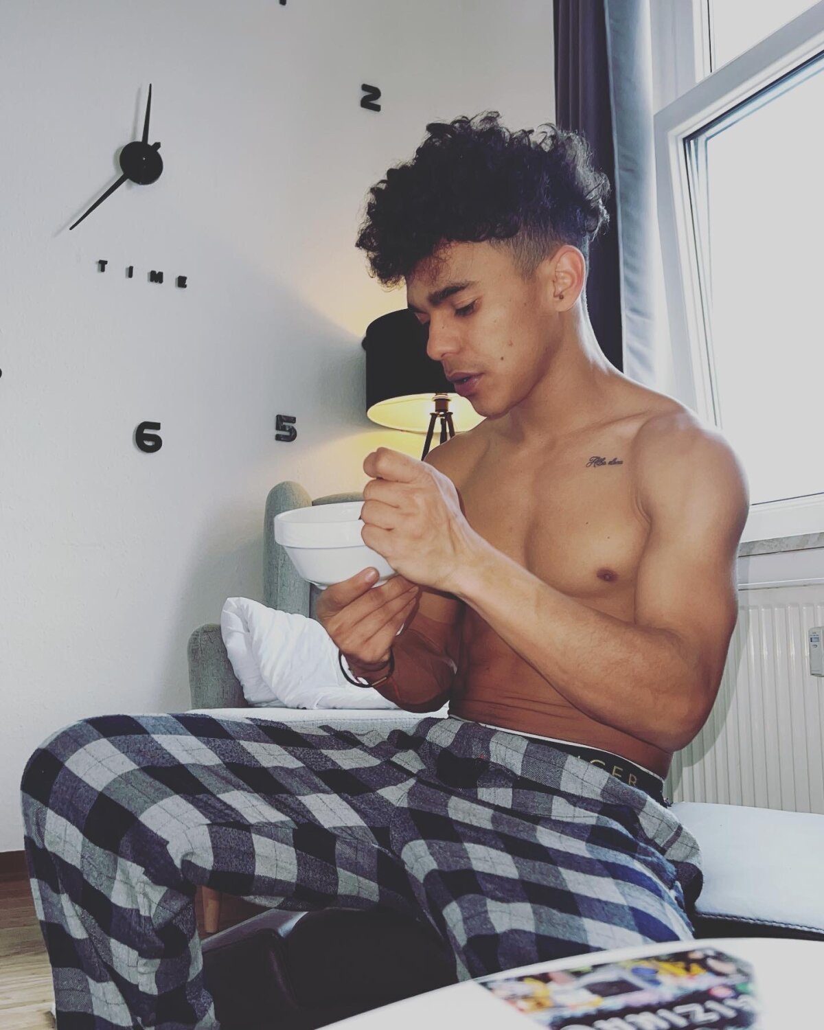 tom1_XL Trending Plaatje 7179