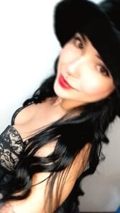 Kitty👸🏻 od kittyMelvis  4 snímek