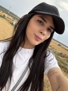 Lily_WellGifted: Public ( 3 фото)