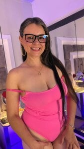 ElenaWatsonn 🎀💗💋 صورة واحدة|ElenaWatsonn 🎀💗💋 صورتان|ElenaWatsonn 🎀💗💋  2 صور|ElenaWatsonn 🎀💗💋  2 صورة