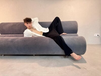 crisp1n ✨Offline fantasy✨ Pic 2