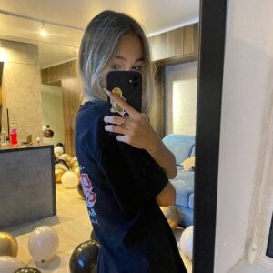 HoaPatton Public Pic 2