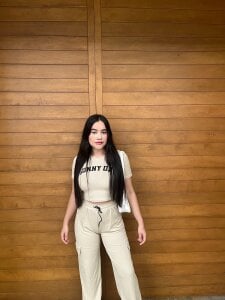 AbbyGils_21 Delicate can also be dangerous Pic 5