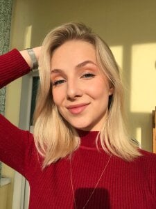 CaseyStar Public Photo 7