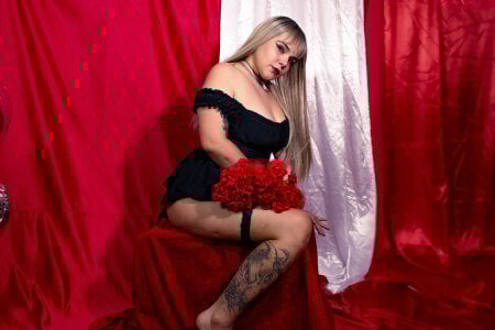 Dakota-bluu February 14 Foto 2