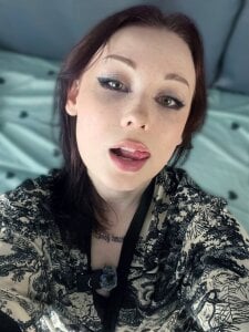 AlikaLevi's XXX Nude Photo 6