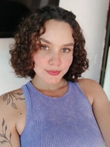 Daniela_candy1 Public Pic 3