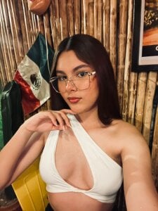 CLARA_WARD1's XXX Nude Photo 4