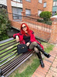 MarianaMonsalve_ sexy redhead Bilde 3