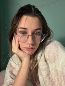 NilaBartkus Evening with a cold 😕 Pic 4