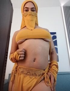 Natash_khalal Temptation is served... do you come or do you stay looking? 😘🔥 Pic 5