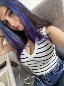 CutieGirlNextDoor Public slika 5