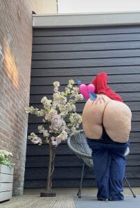 Missexhibcurvy Public Pic 6
