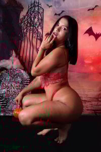 ellisrossi Sensuality 💖 Pic