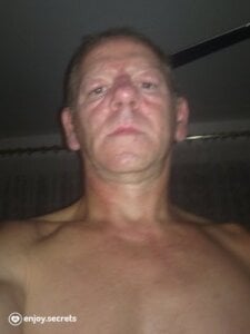 Kuschelb Public slika