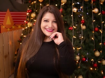 Amelie_Rousell Merry Christmas 2025 Pic 4