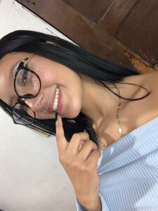 PrettyJanice ❤️ Pic 4