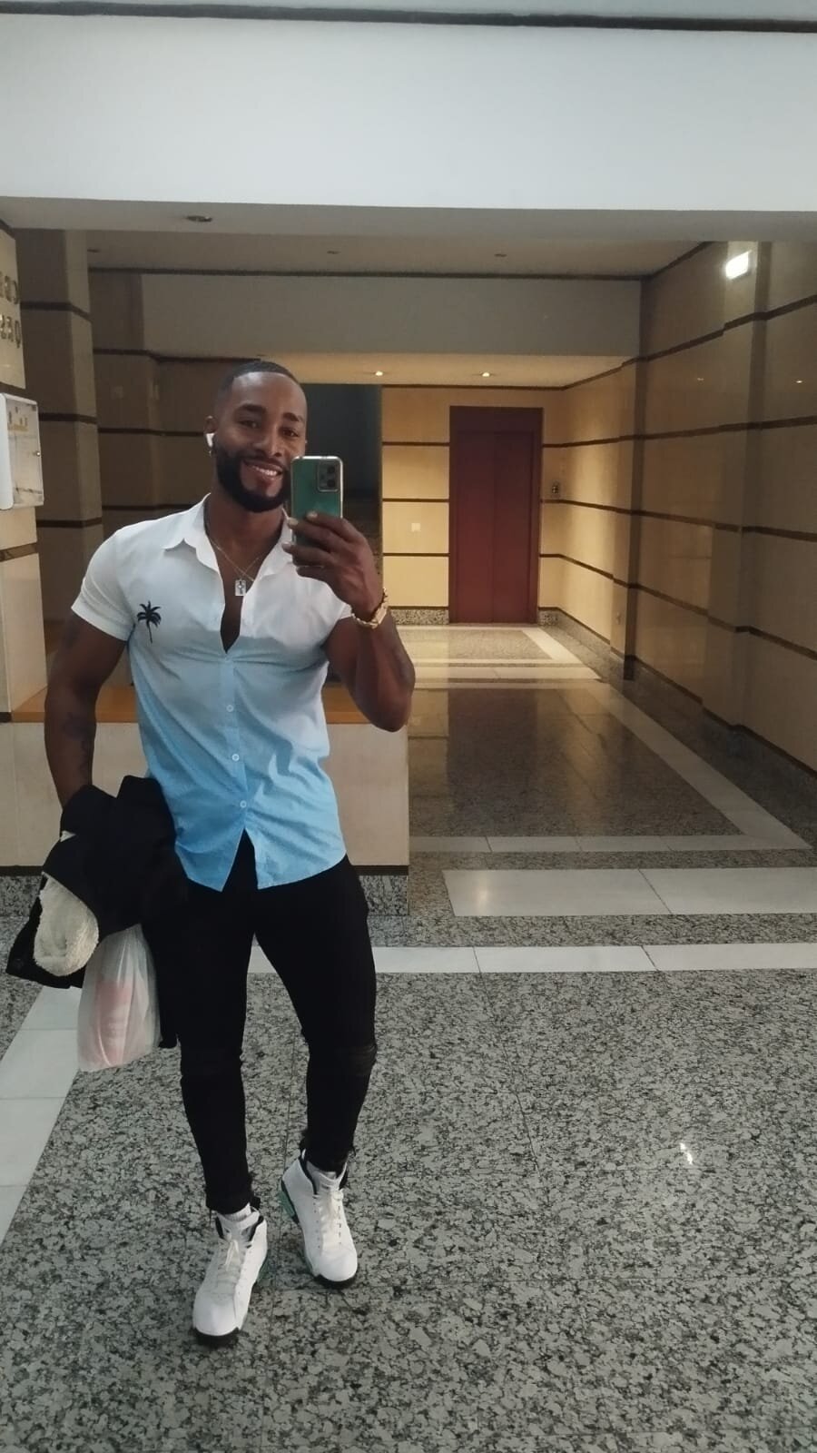 Dante_Knoxさんのトレンドな 7276枚の写真